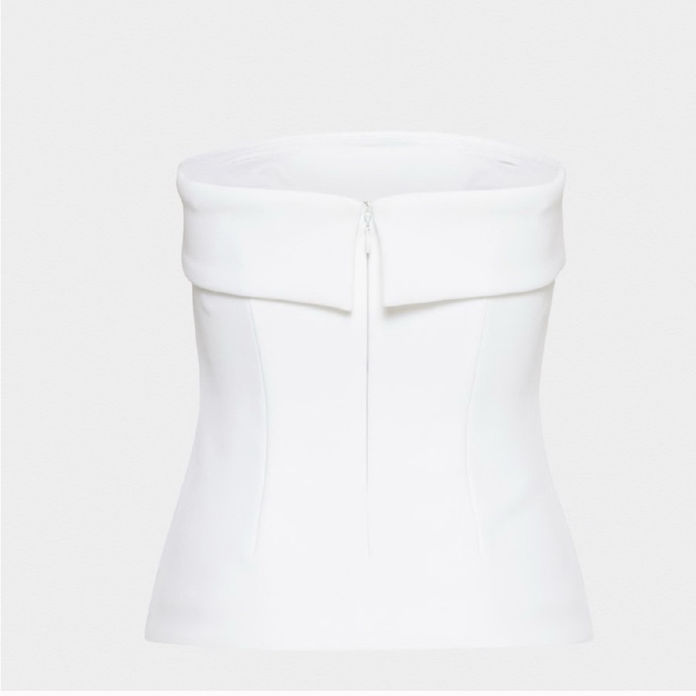 Aritzia Babaton White Bustier Camisole Top
Size: M never worn NWOT - Picture 5 of 5